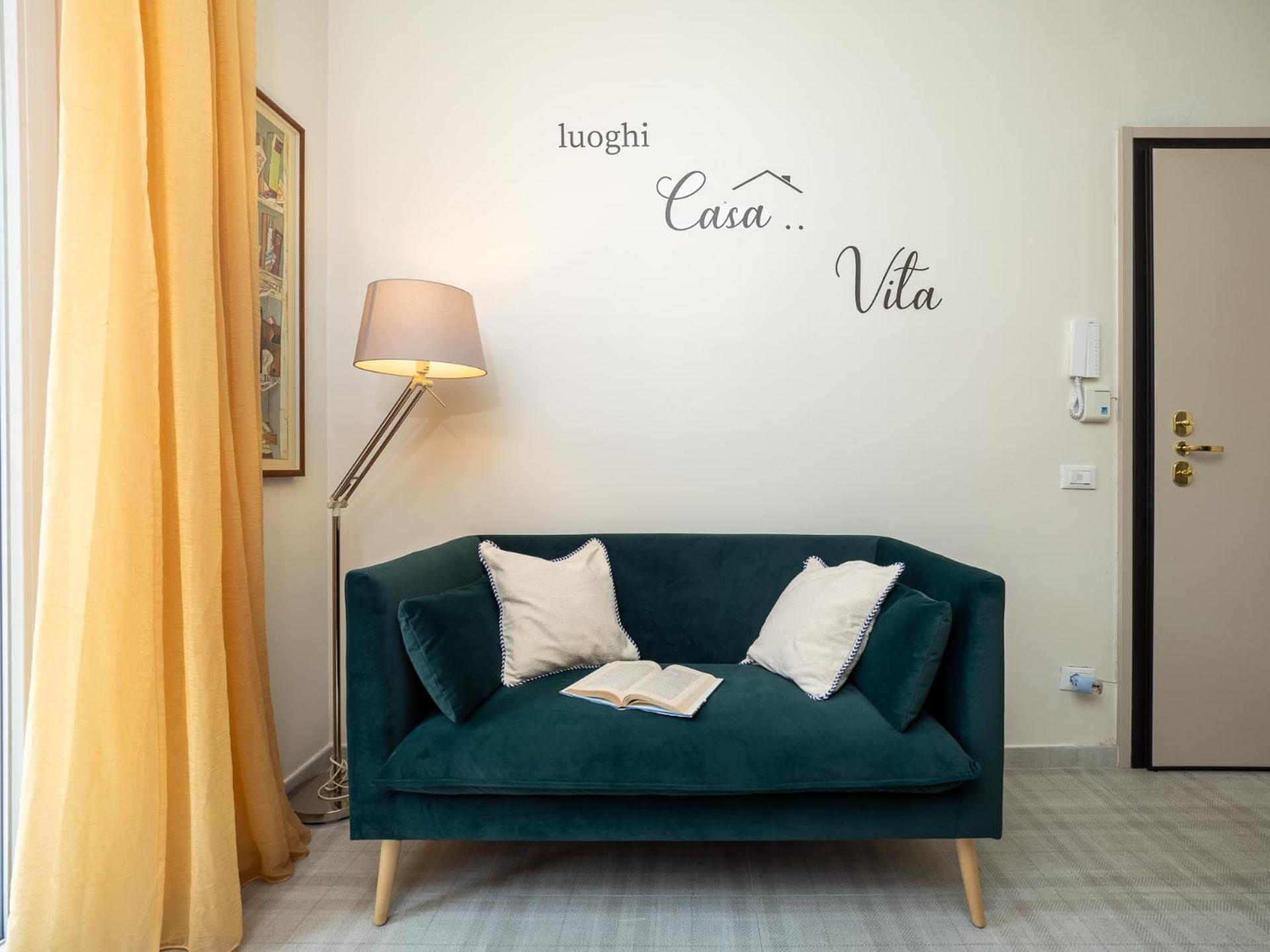 Appartamento Stylish Flat With Balcony - 15 Min To Duomo Milano Esterno foto