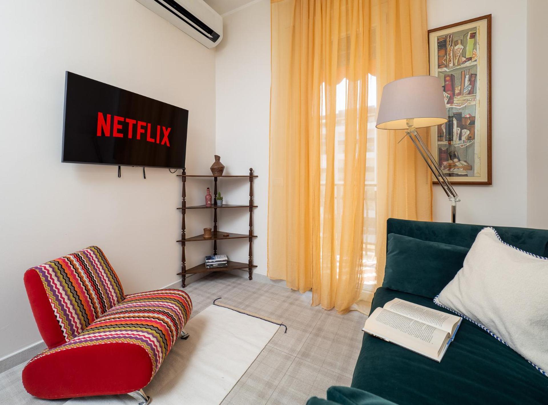 Appartamento Stylish Flat With Balcony - 15 Min To Duomo Milano Esterno foto