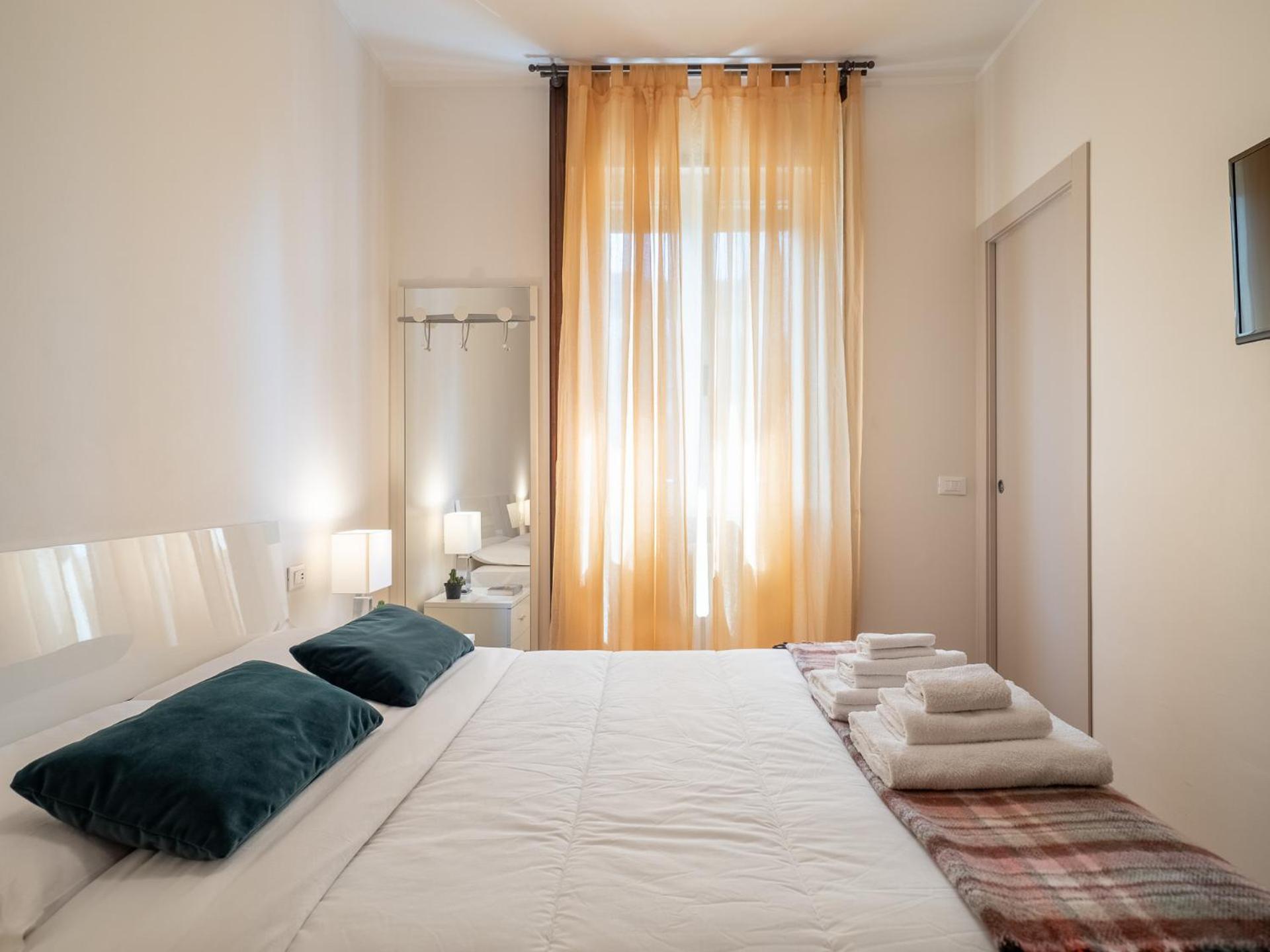Appartamento Stylish Flat With Balcony - 15 Min To Duomo Milano Esterno foto